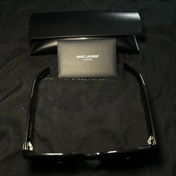 Saint Laurent Sunglasses - Picture 2 of 6